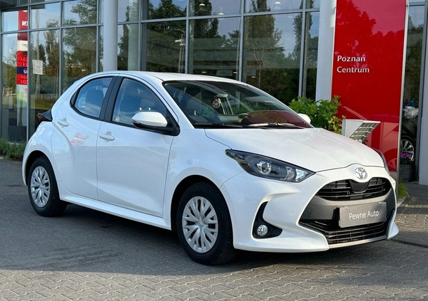 Toyota Yaris cena 84900 przebieg: 14000, rok produkcji 2023 z Poznań małe 106